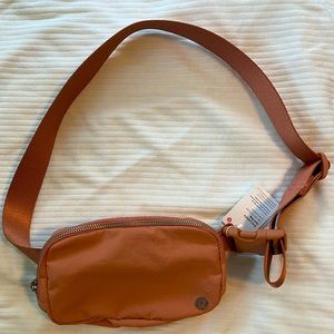 Lululemon belt bag